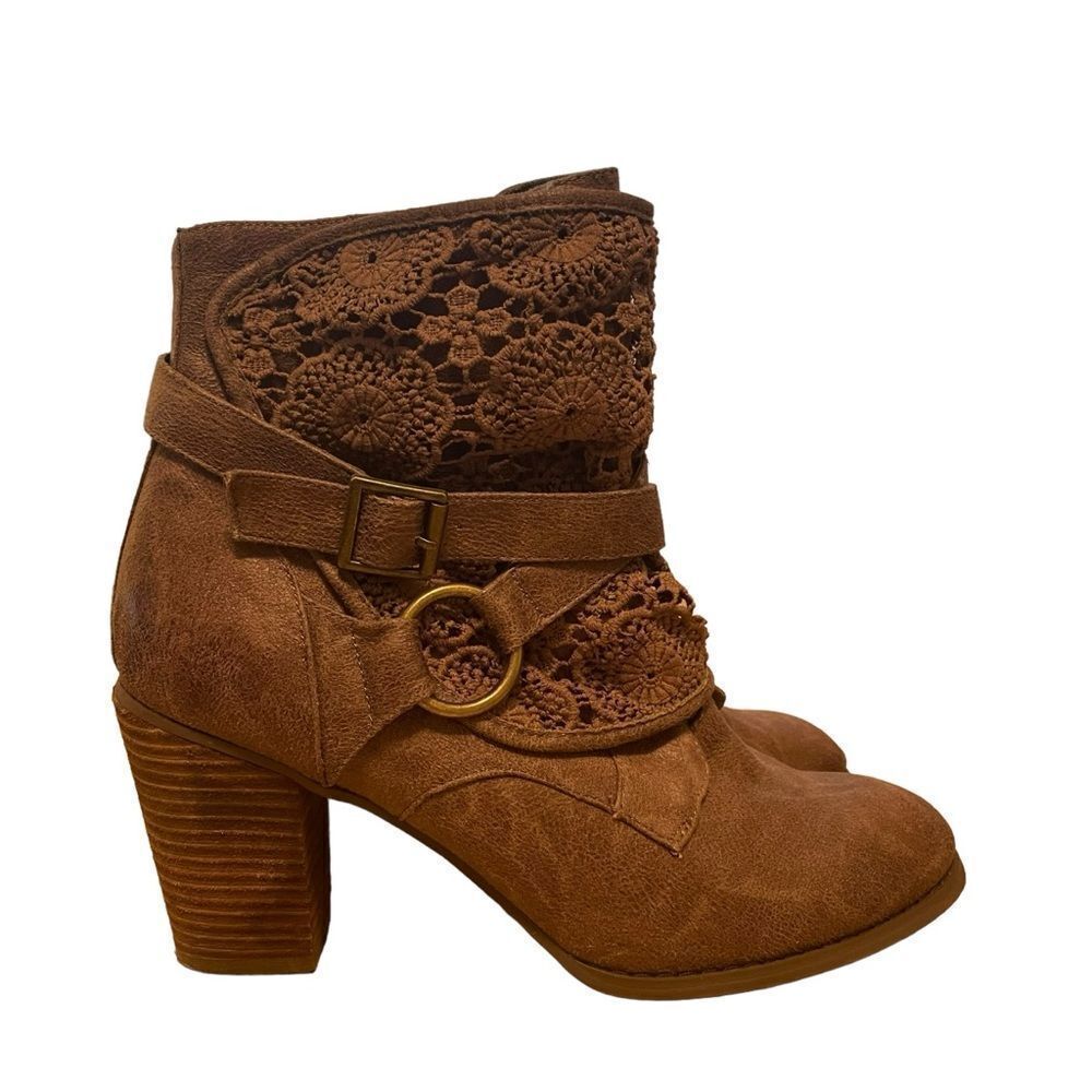 Buckle Not Rated Crispy Cruuch Crochet Overlay Ankle Boots Size 11